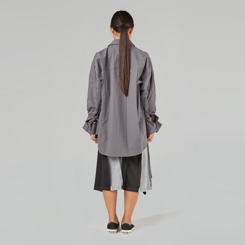 CAMICIA CON DETTAGLIO RIPIEGATO SUL POLSO