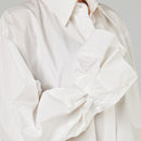 CAMICIA CON DETTAGLIO RIPIEGATO SUL POLSO