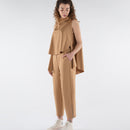 PANTS WITH ZIPPER DETAIL AT THE HEM