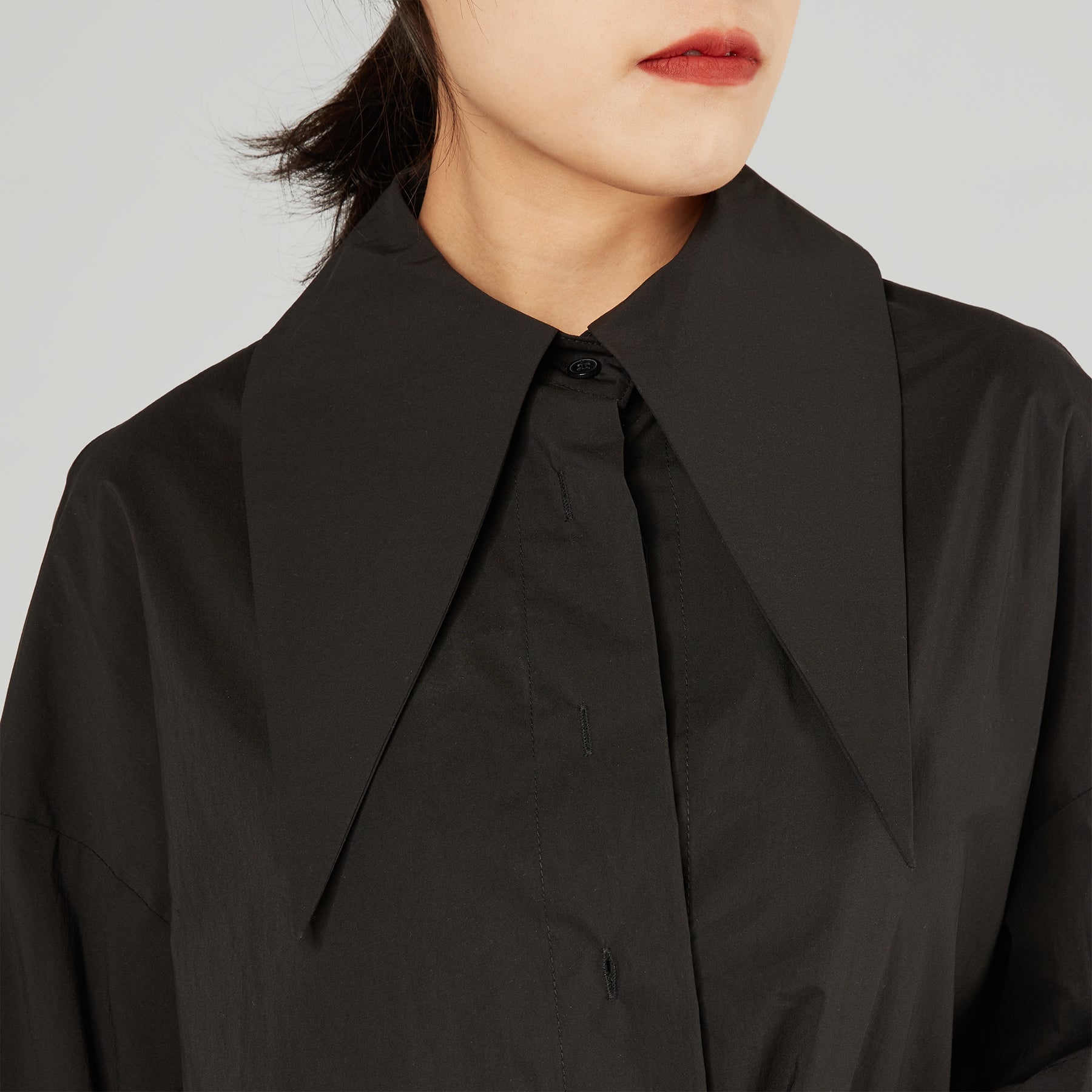 SHIRT WITH POINTED COLLAR