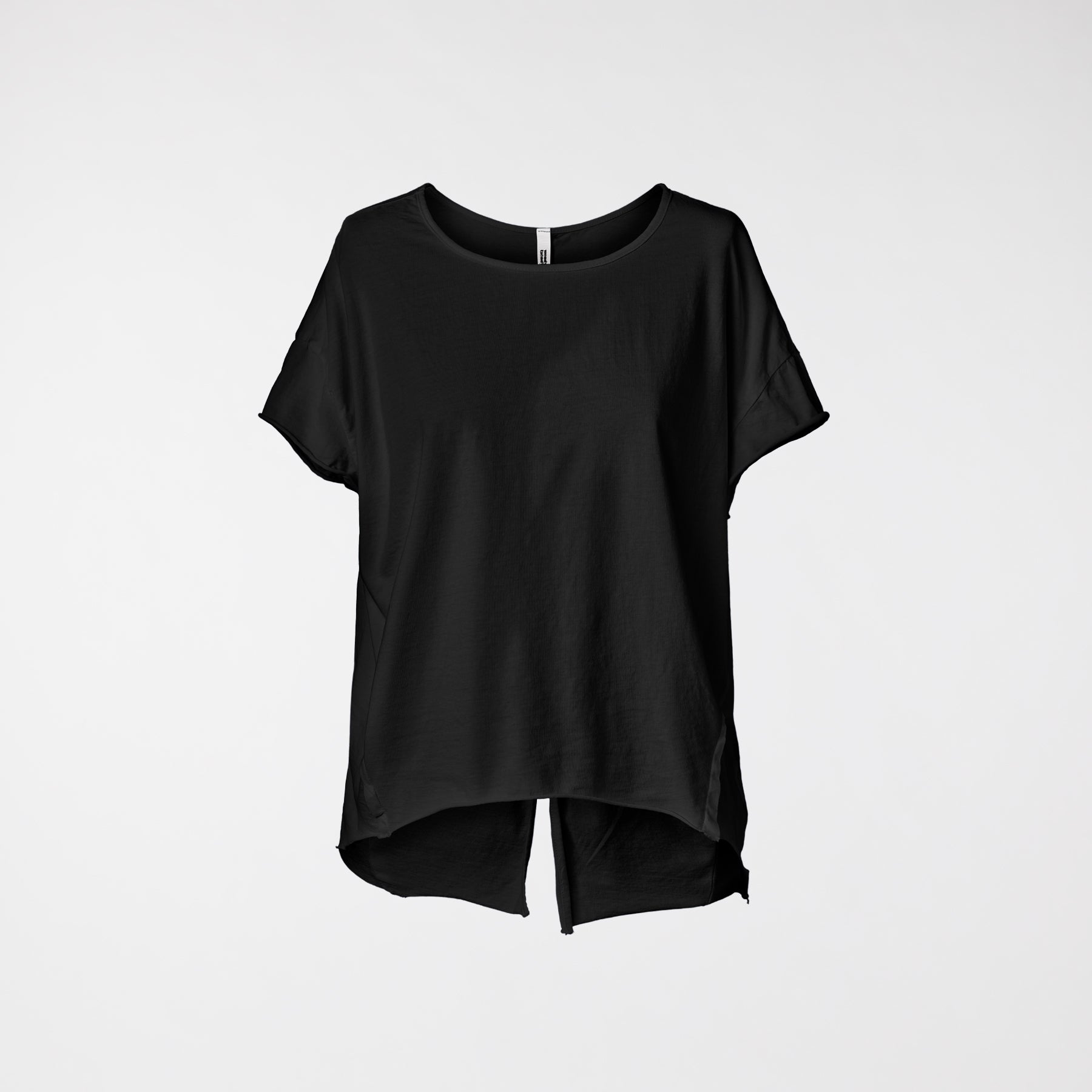 T-SHIRT EN MAILLOT AVEC FENTE AU DOS