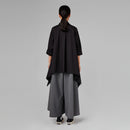 CAMICIA A PUNTA SUI FIANCHI