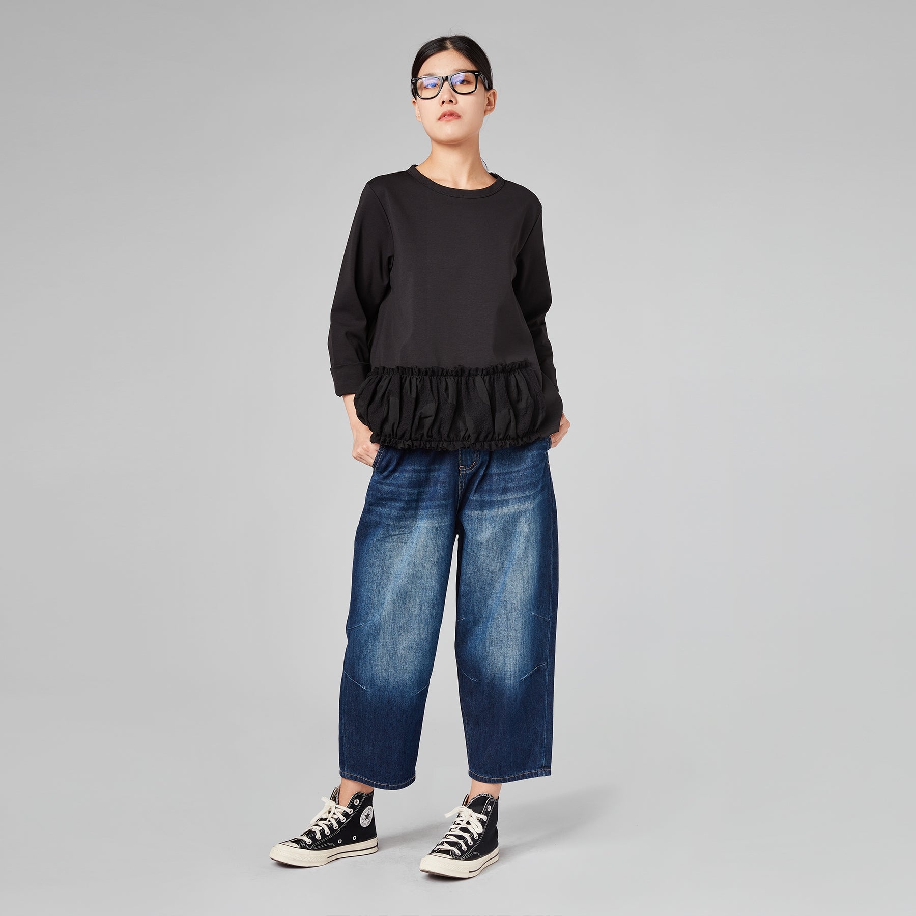 Dżinsy typu marchewka