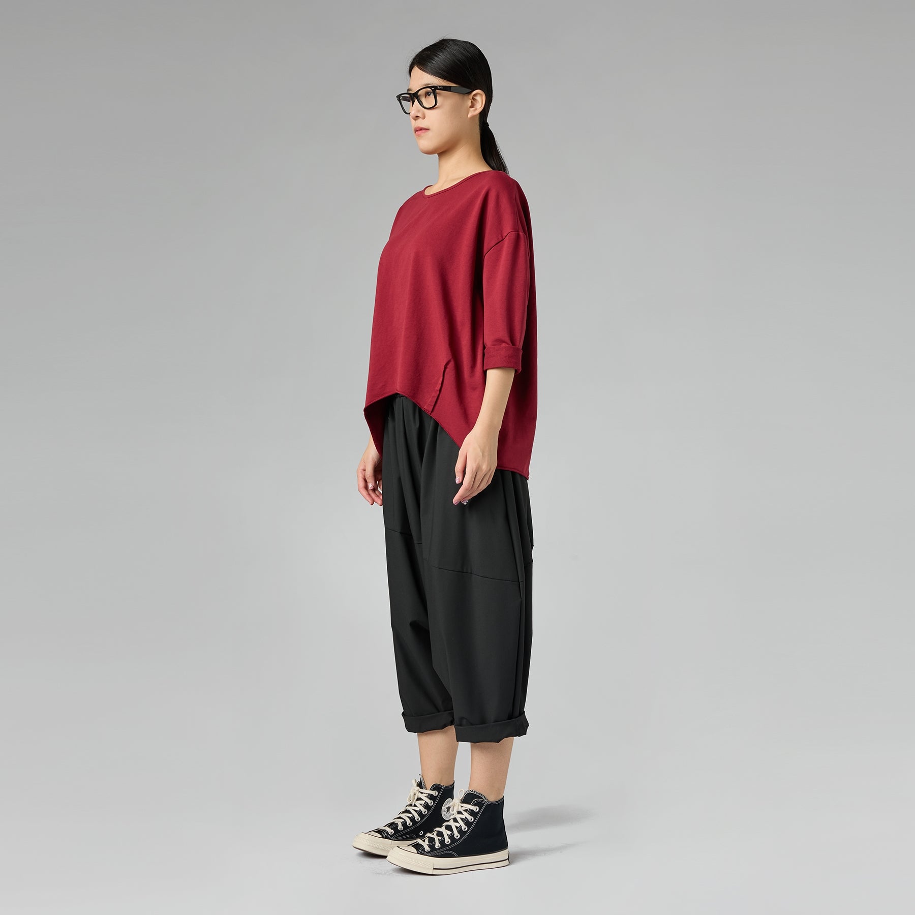 SWEATSHIRT WITH BACK SPLIT