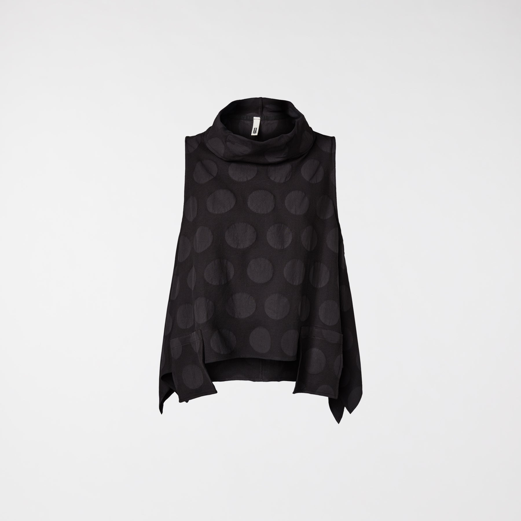 HAUT À POIS AVEC POCHES