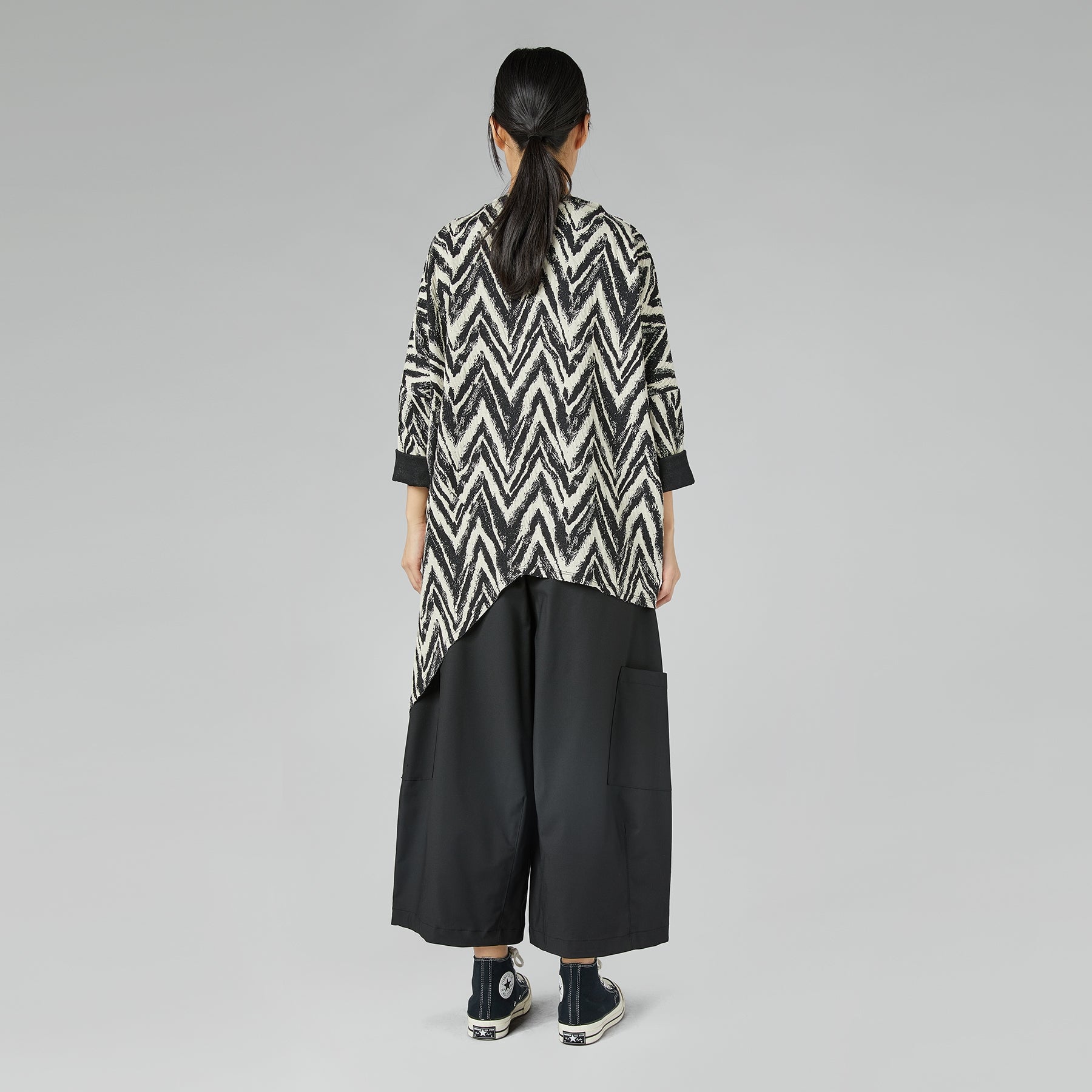 WIDE TROUSERS WITH POCKETS BLACK