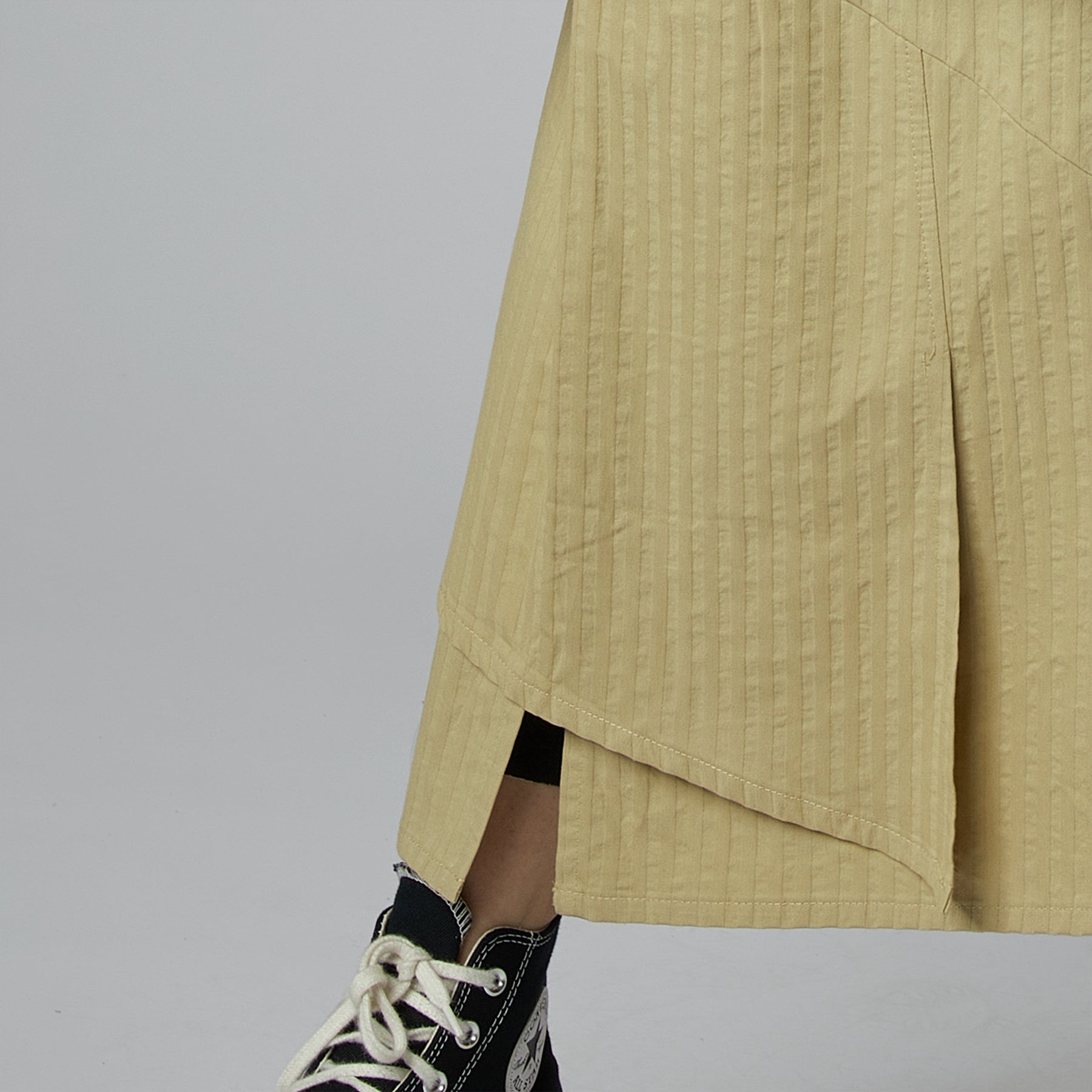 PANTALONI IN TESSUTO DI COTONE SEERSUCKER NERO