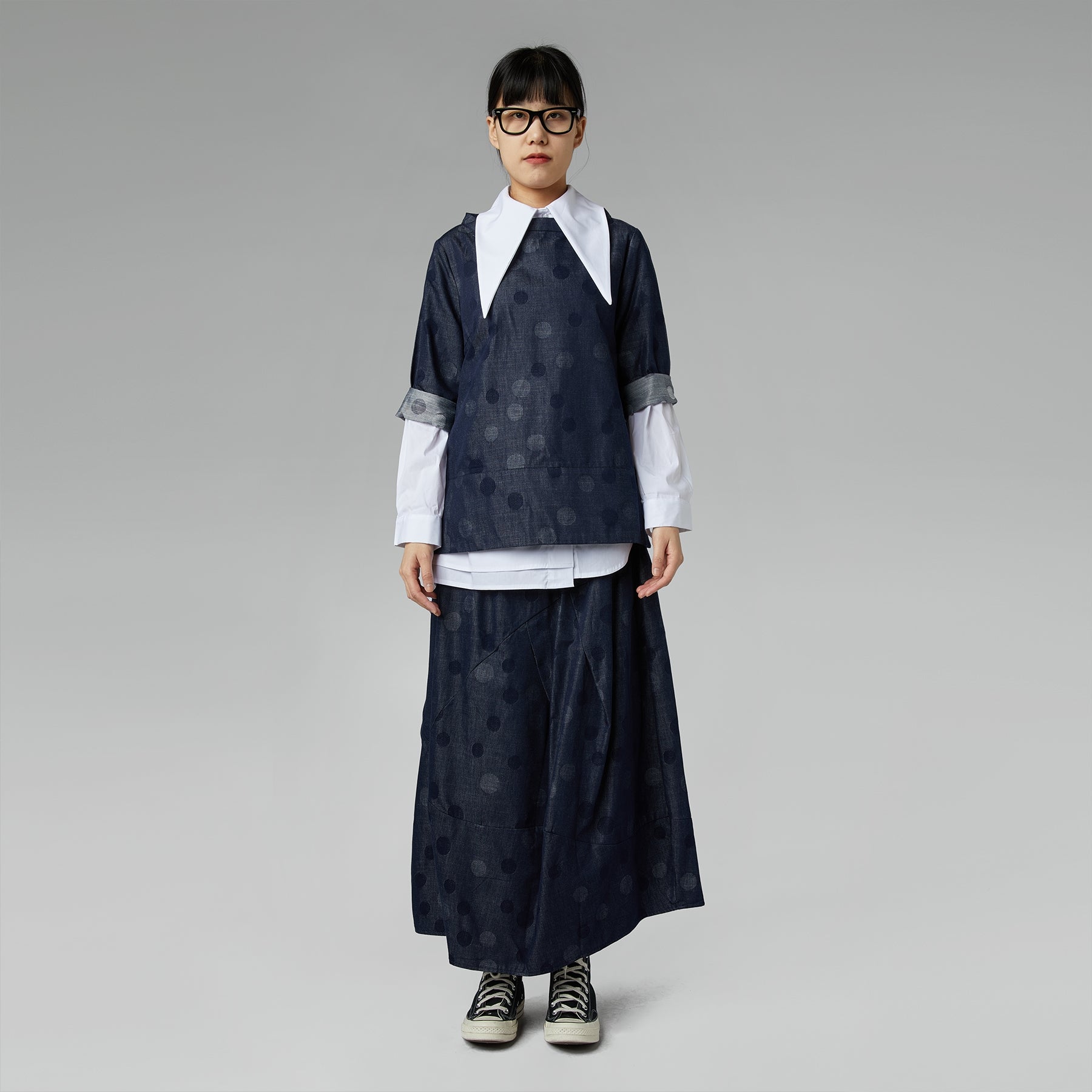 SHIRT WITH POINTED COLLAR