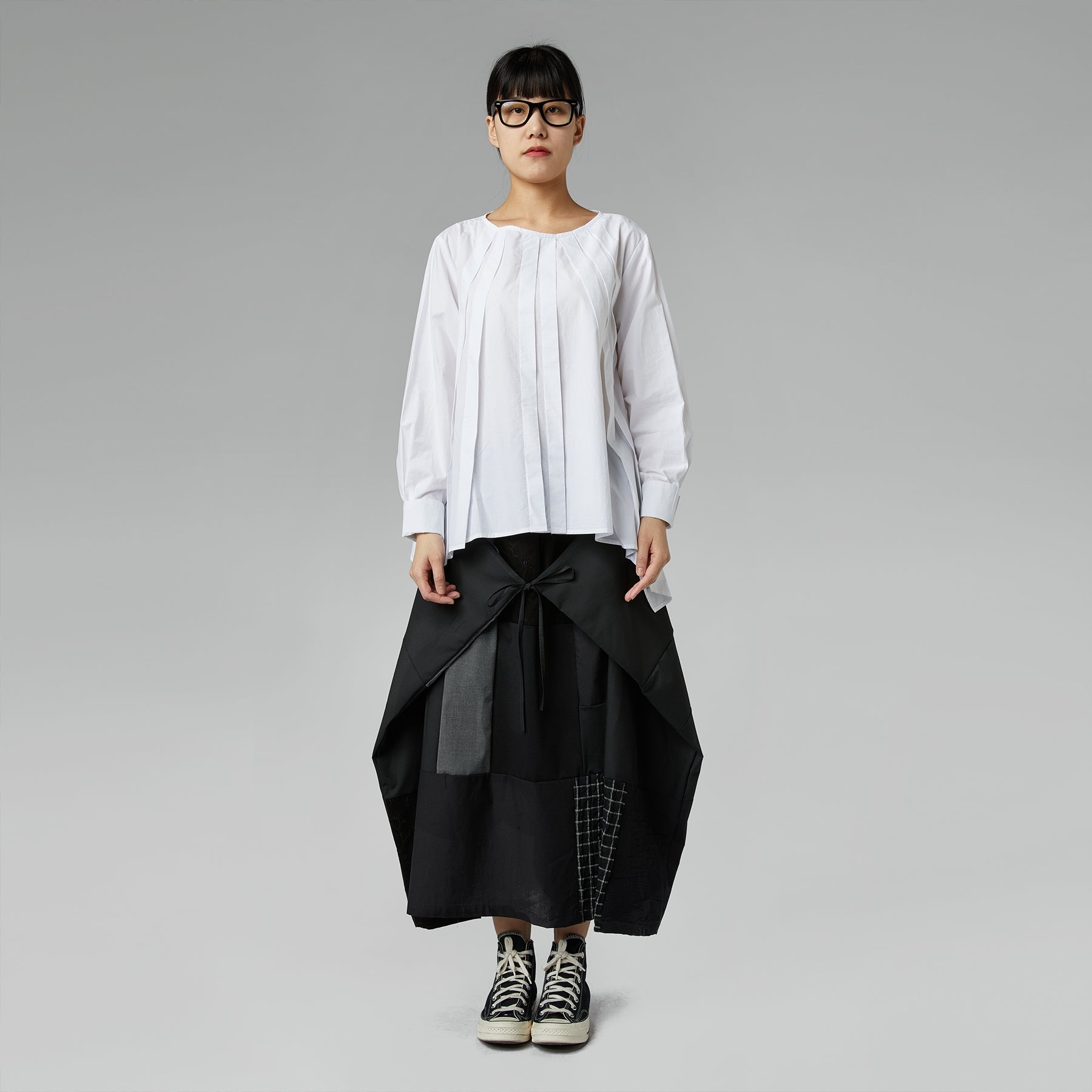 SPÓDNICA PORTFELOWA Z MATERIAŁU PATCHWORKOWEGO