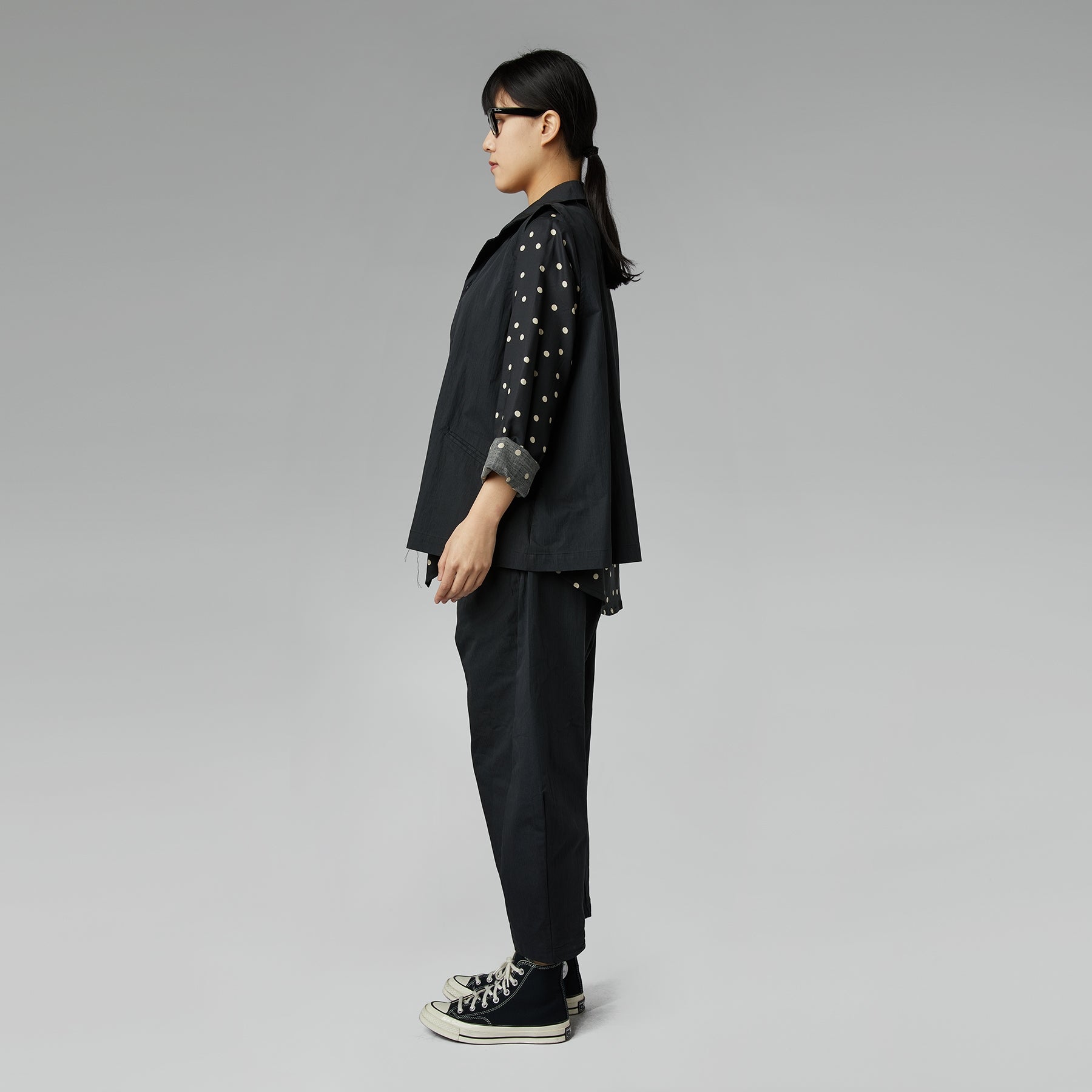 GILET CON BOTTONI NERO