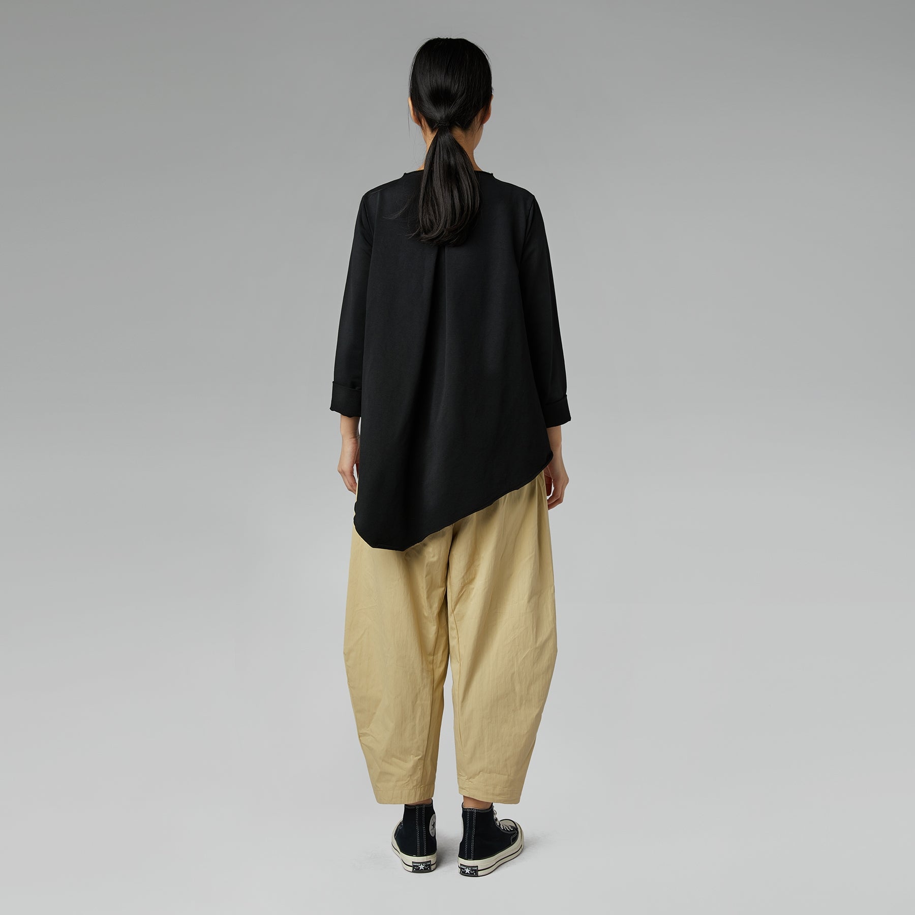 BLUZA ASYMETRYCZNA CZARNA