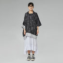 ROBE BLANCHE AVEC CORDON DE SERRAGE EN BAS