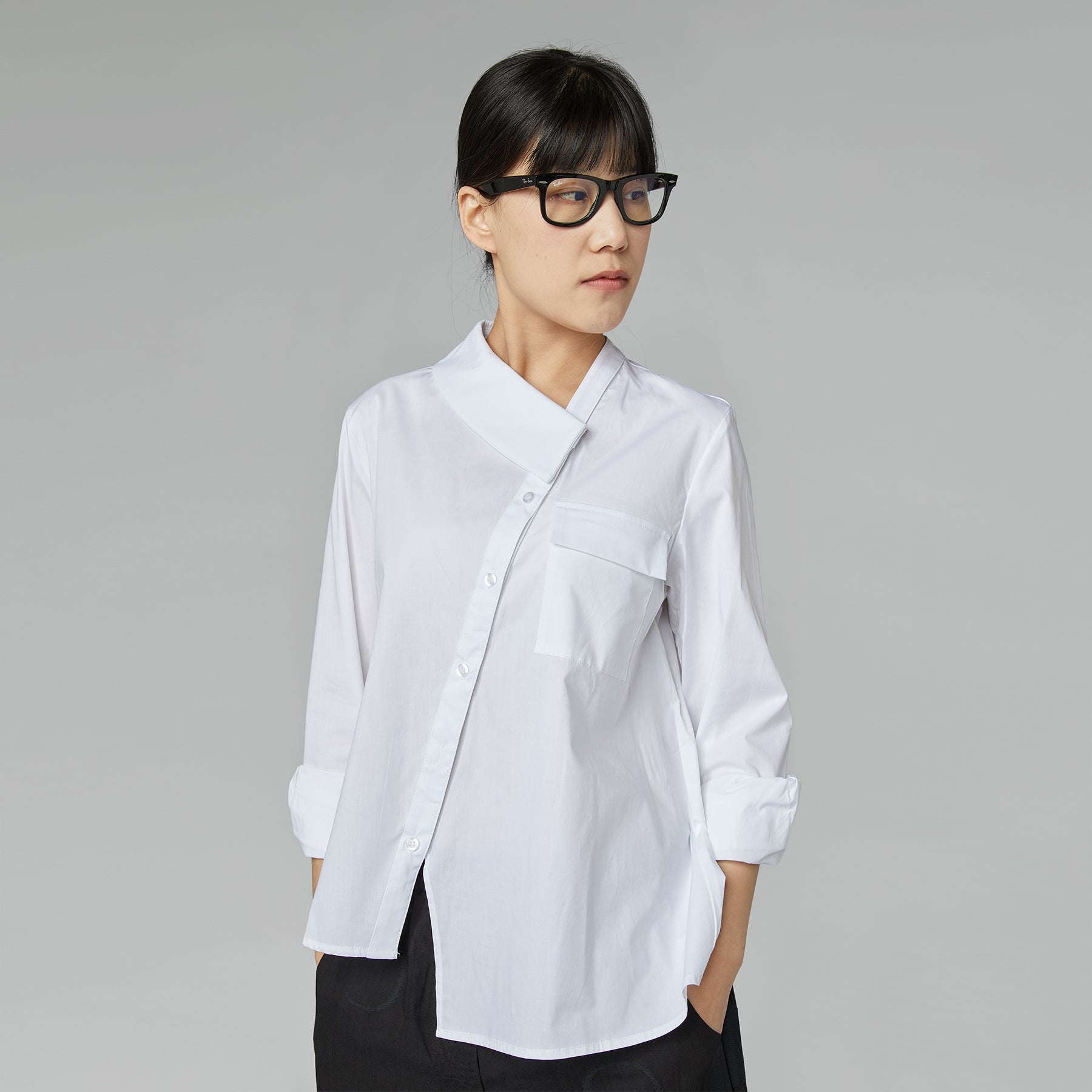 CAMICIA CON MEZZO COLLO BIANCA