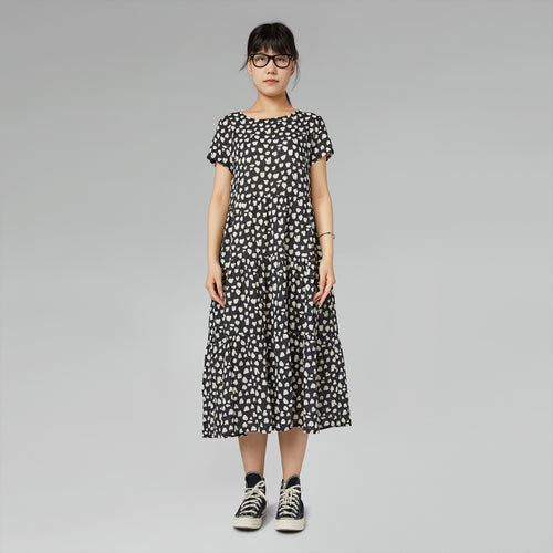 SUKIENKA Z ABSTRAKCYJNYM WZOREM