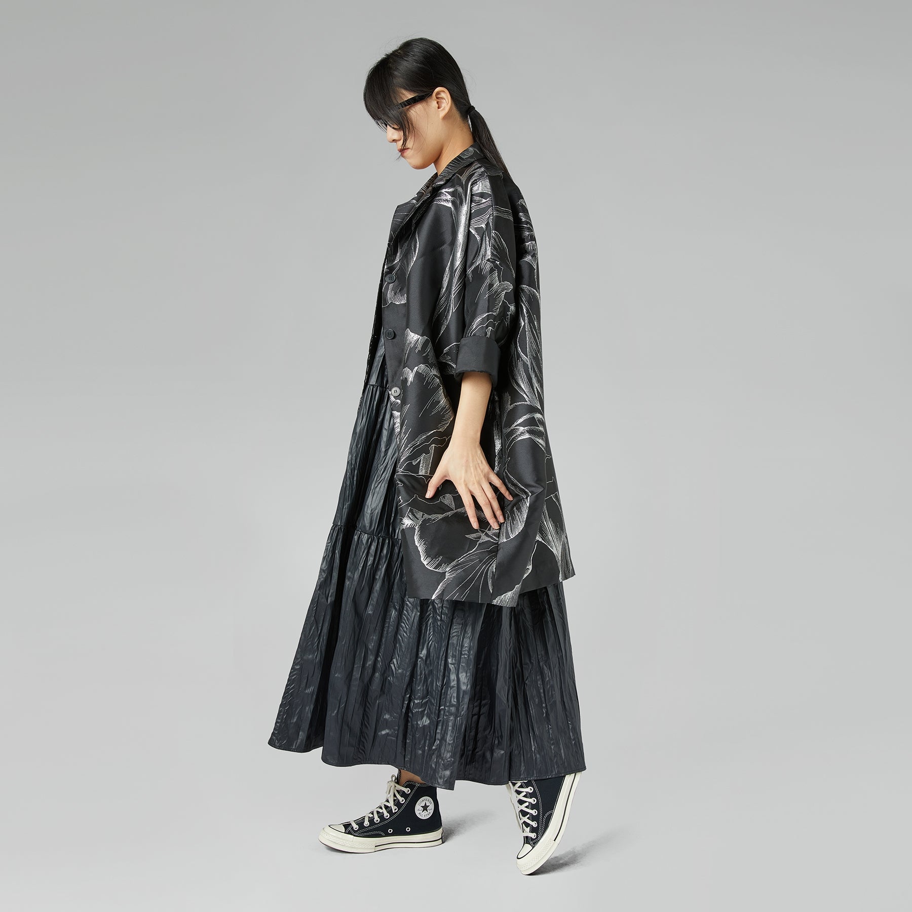 KIMONO JACKET WITH SILVER FLOWERS