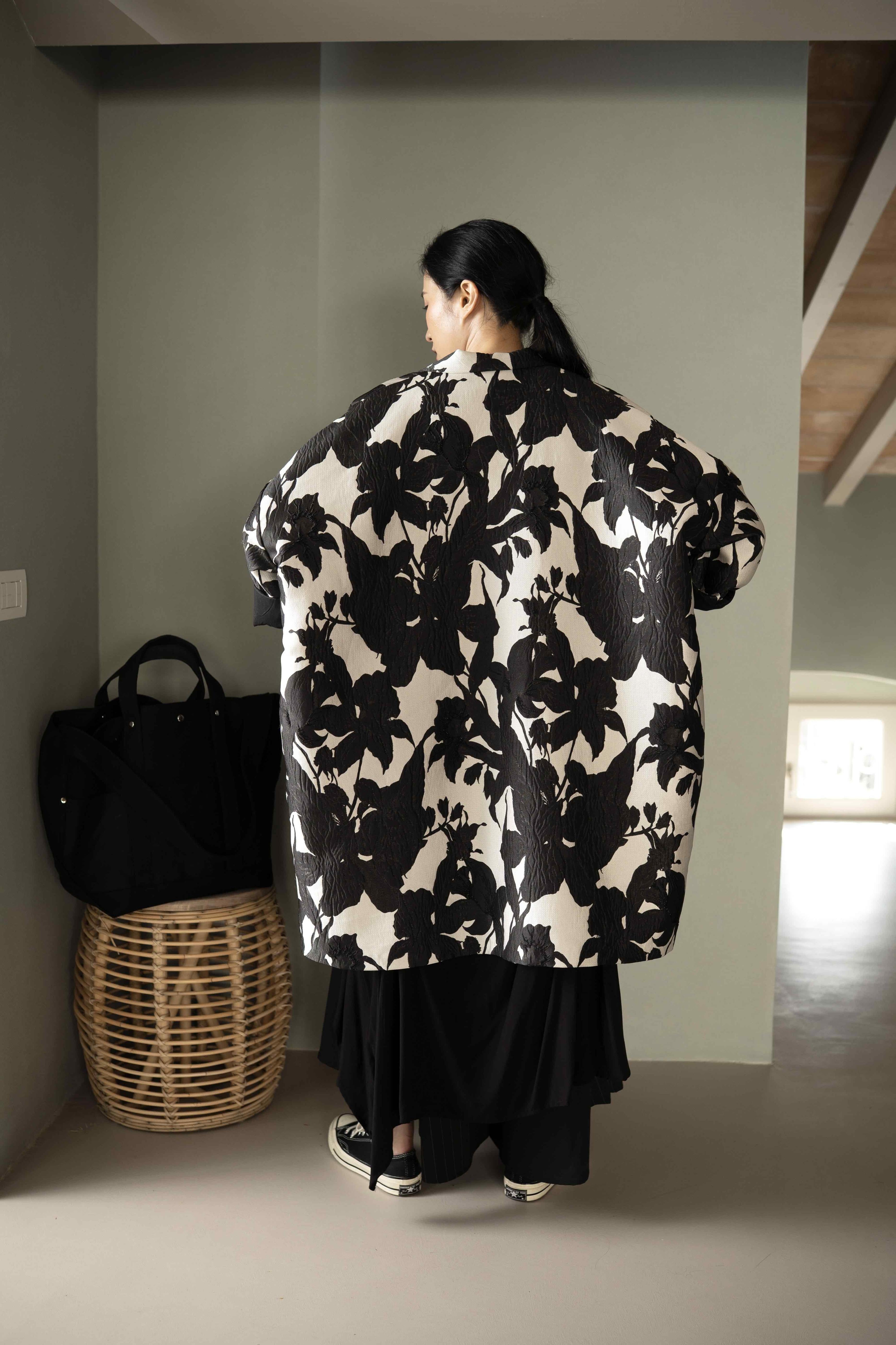 FLORAL KIMONO JACKET EMBOSSED