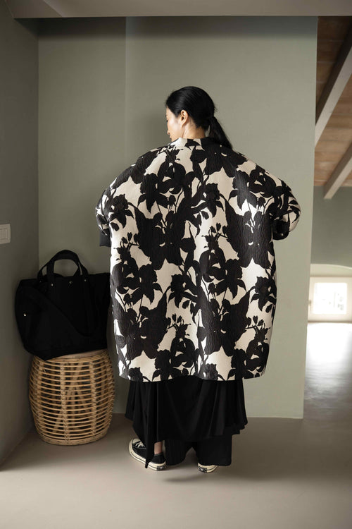 FLORAL KIMONO JACKET EMBOSSED