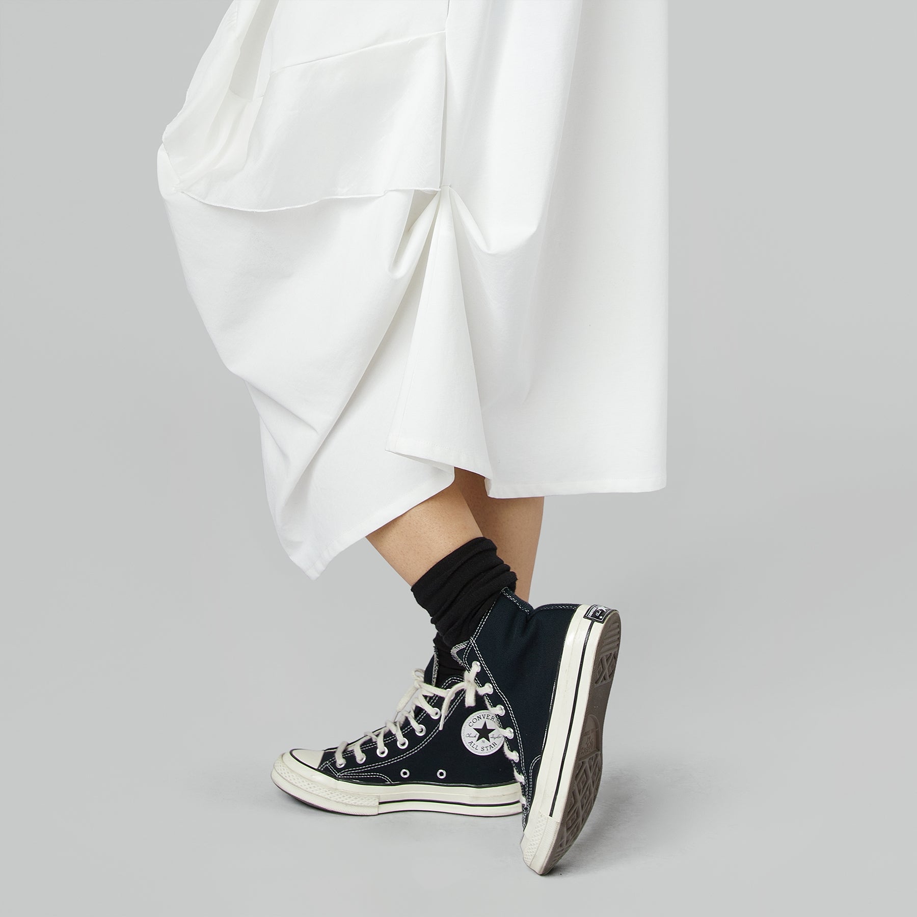 MILANO STITCH SLEEVELESS DRESS WHITE