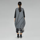 BALLOON DRESS WITH EXTERNAL STITCHING BLACK