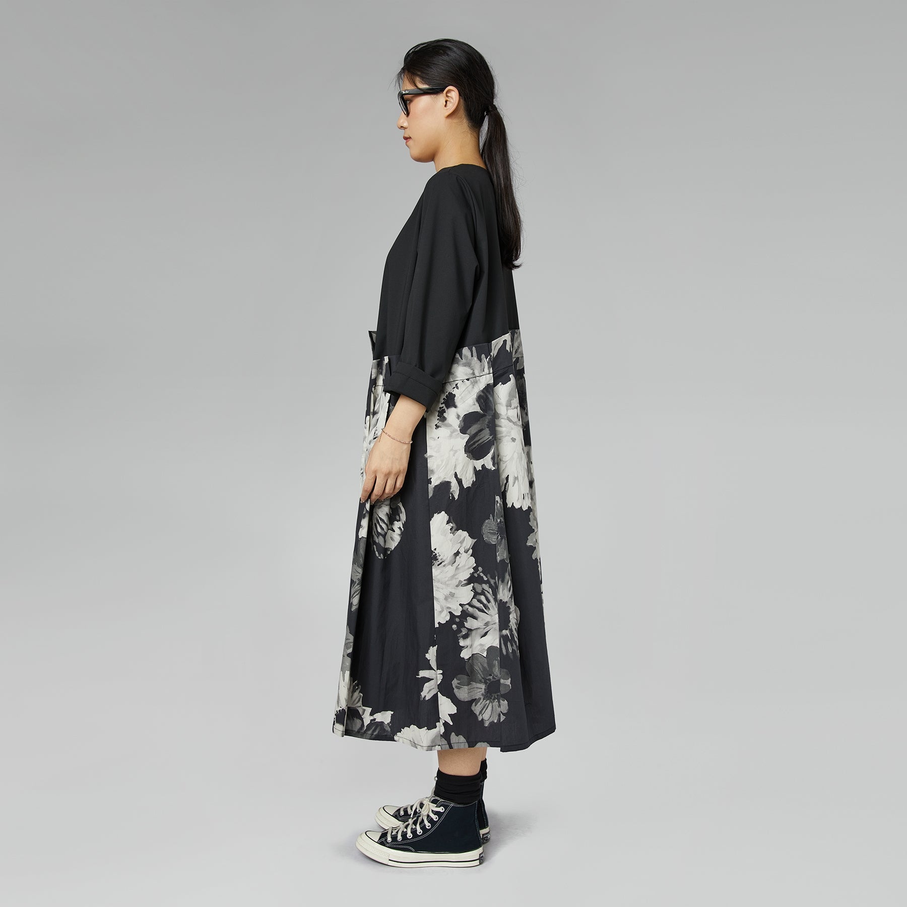 ABITO CON GONNA A FIORI