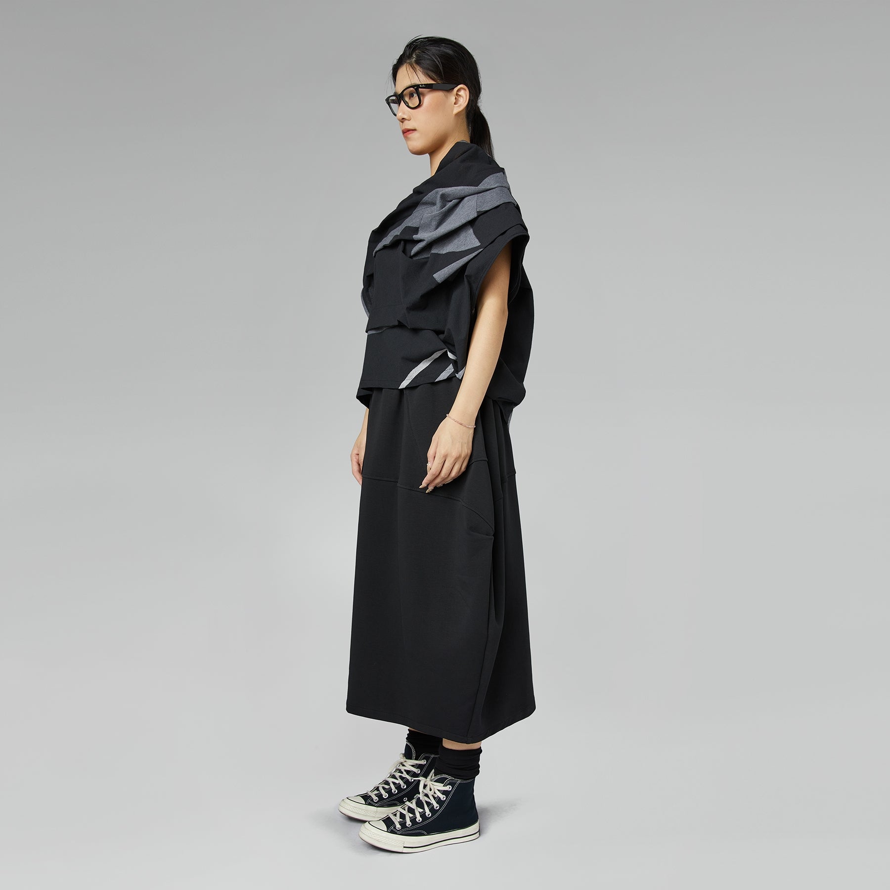 BLUZA SPÓDNICZKA CZARNA