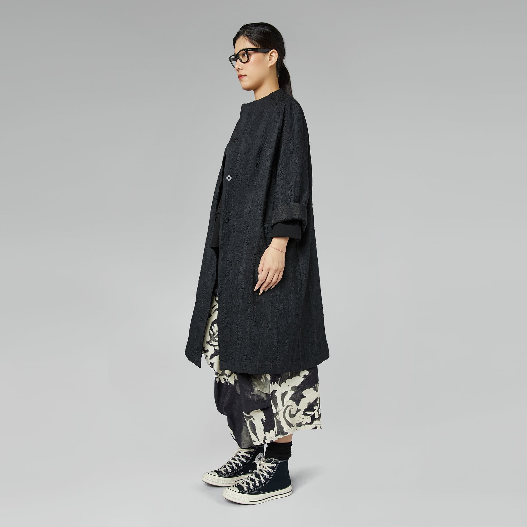 ELABORATED LIGHTWEIGHT COAT