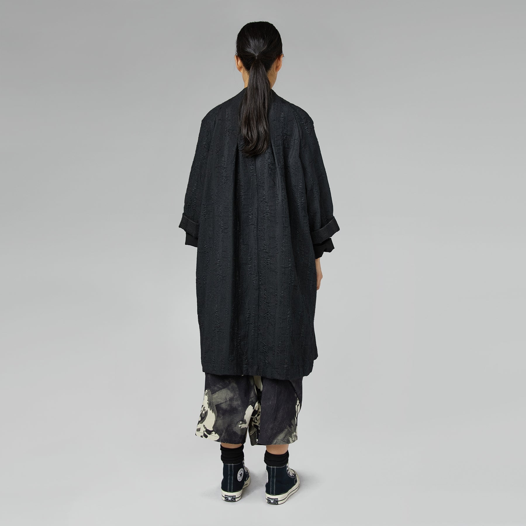 ELABORATED LIGHTWEIGHT COAT