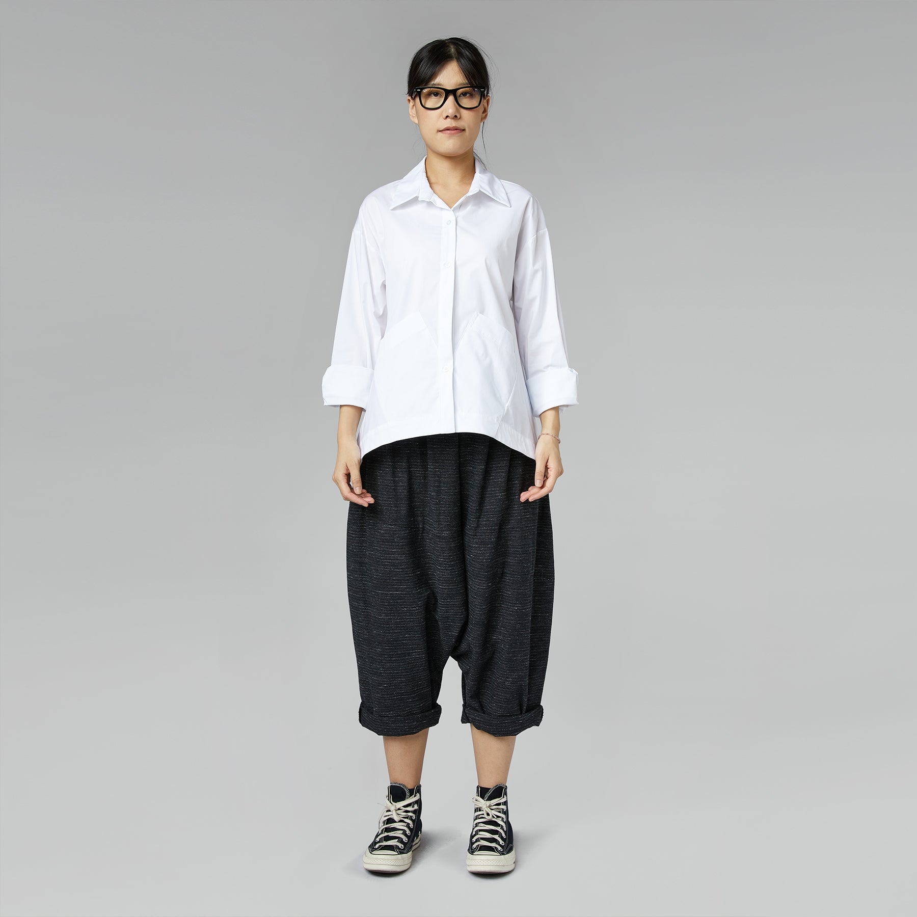 CAMICIA CON TASCHE APPLICATE BIANCA