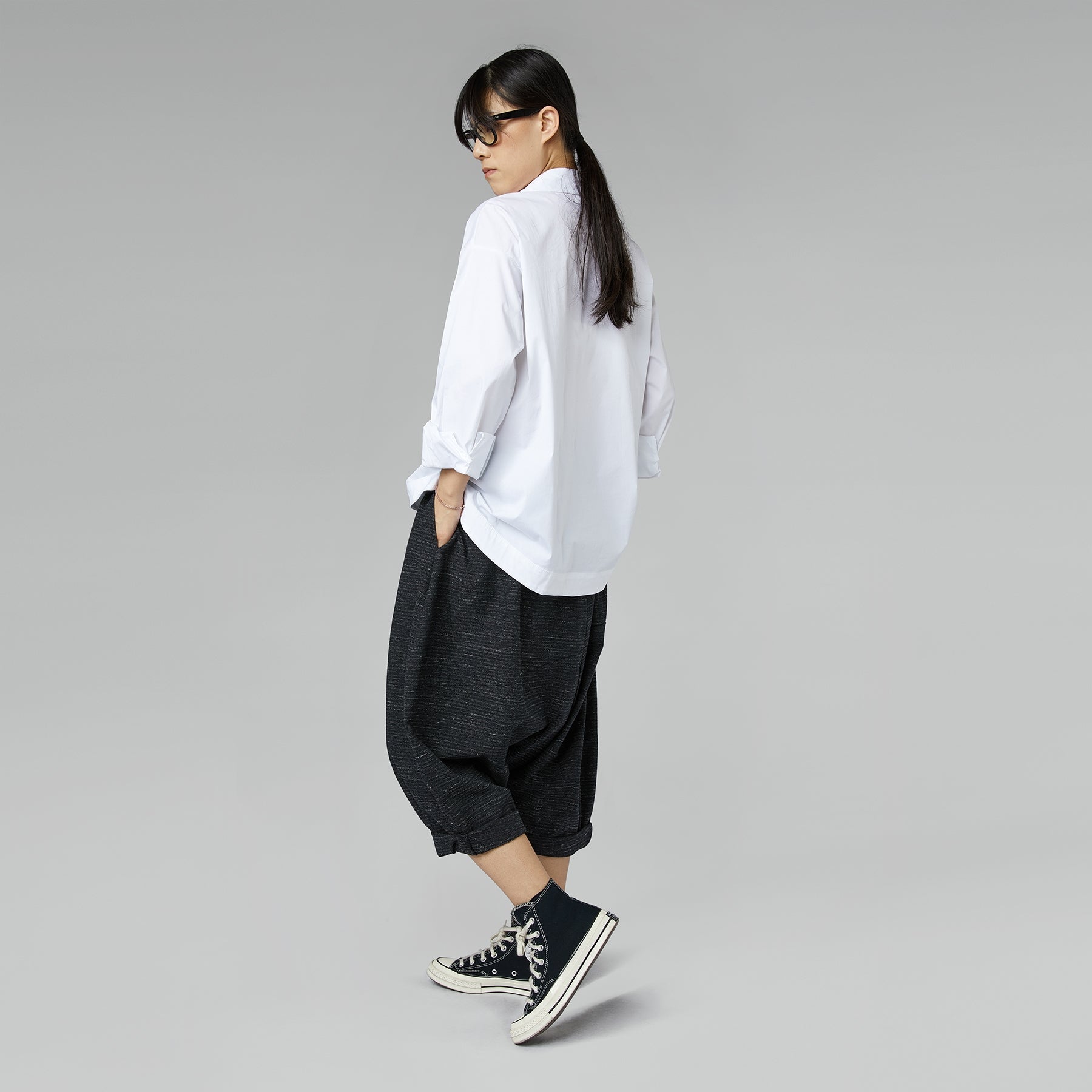 SHIRT WITH APPLIED POCKETS BLACK