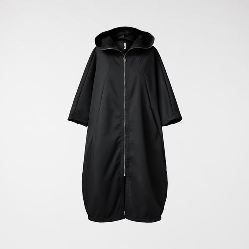 LOOSE COAT WITH BAT SLEEVES