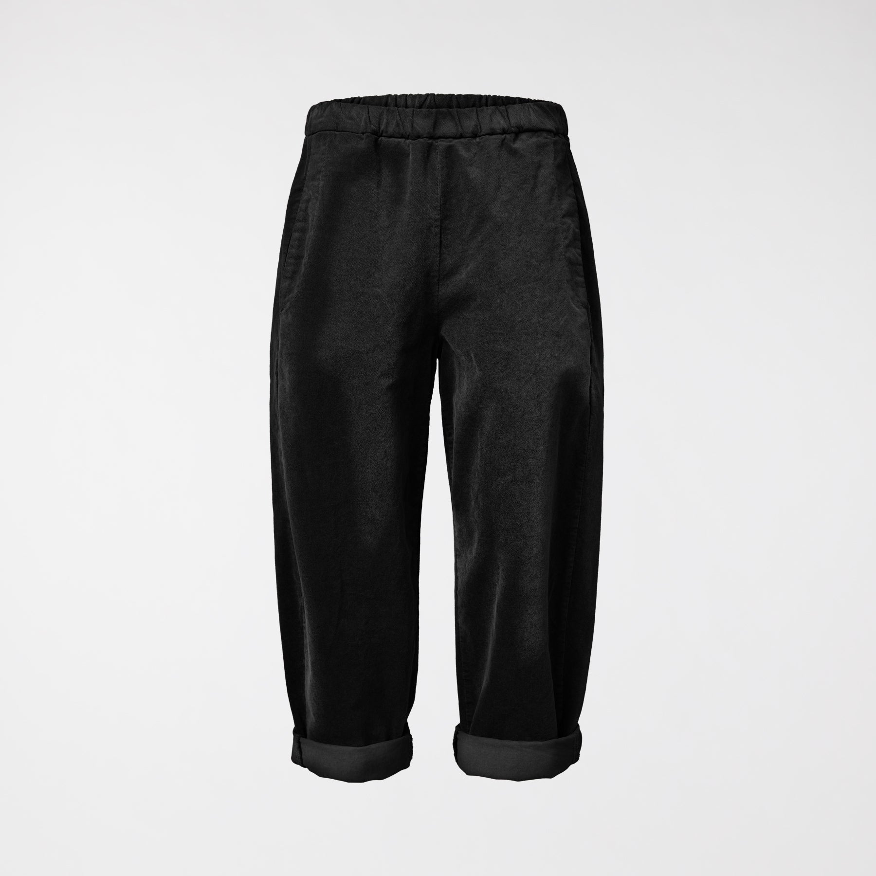 PANTALÓN RECTO DE TERCIOPELO NEGRO