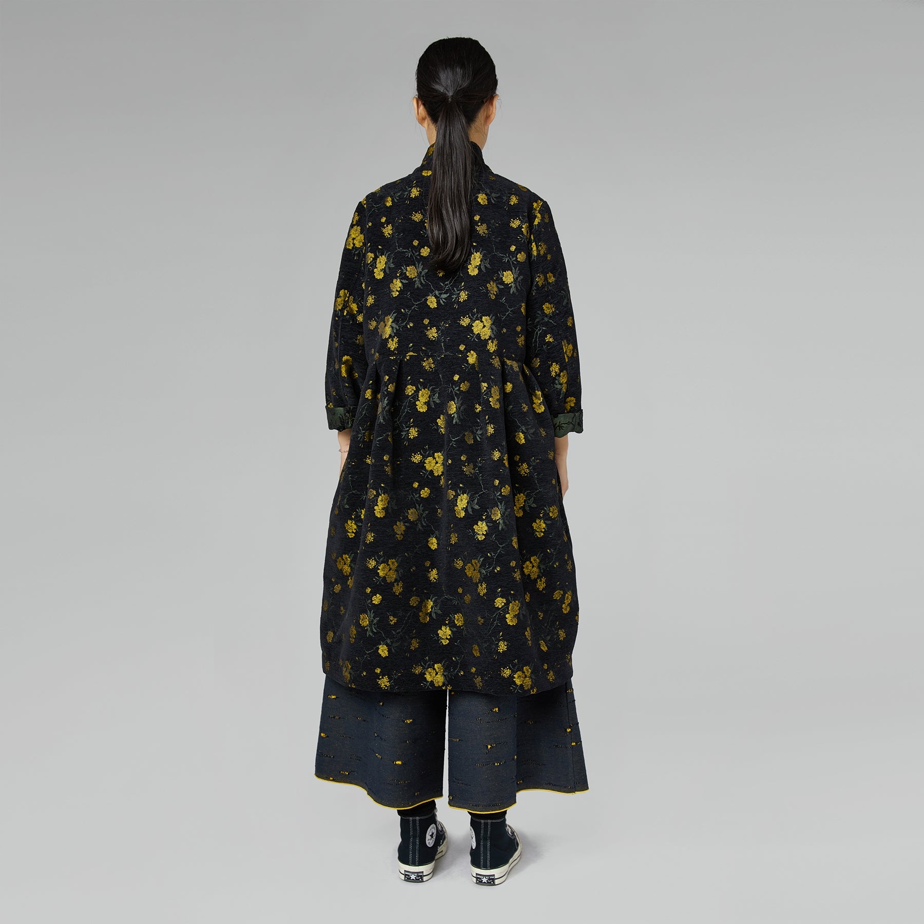 FLOWERED VELVET CARDIGAN