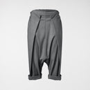PANTALONES CROPPED CON PLIEGUES GRIS