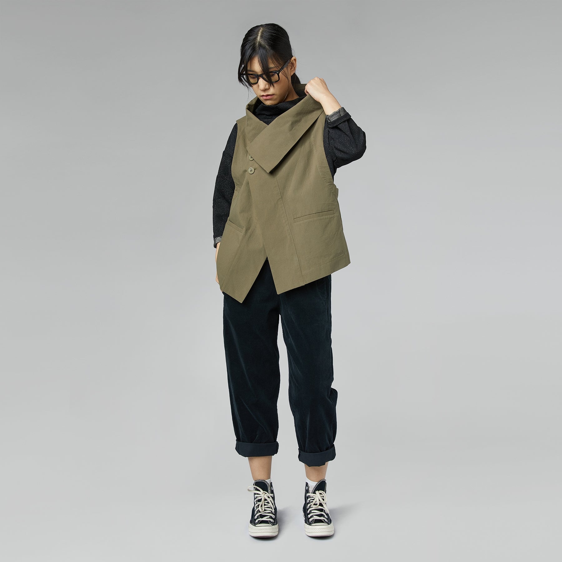 COTTON VEST MILITARY GREEN