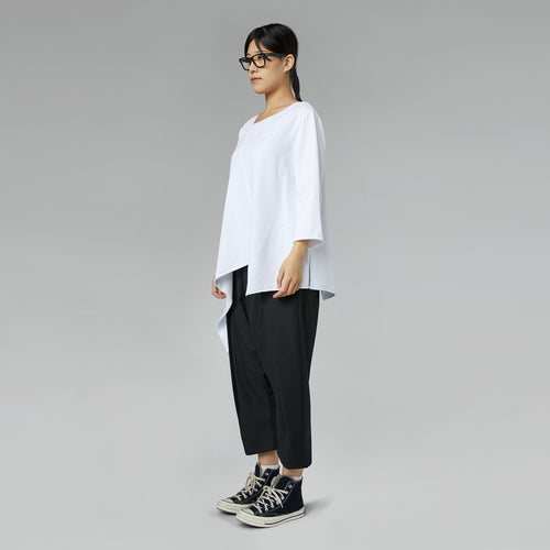 PANTALONES CROPPED CON PLIEGUES GRIS