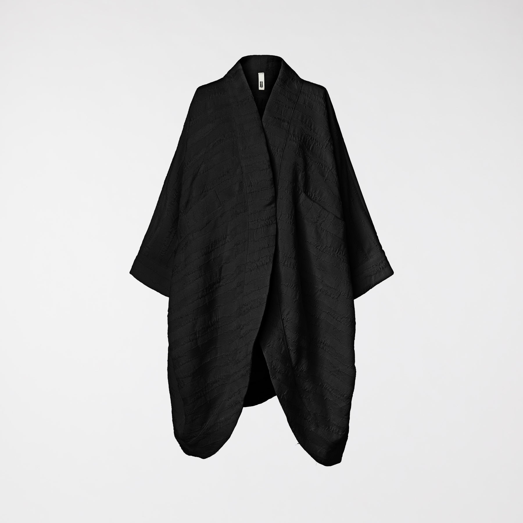 CARDIGAN/KIMONO IN ELABORATE FABRIC BLACK