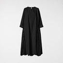 ABITO CON DETTAGLIO PIEGHE NERO