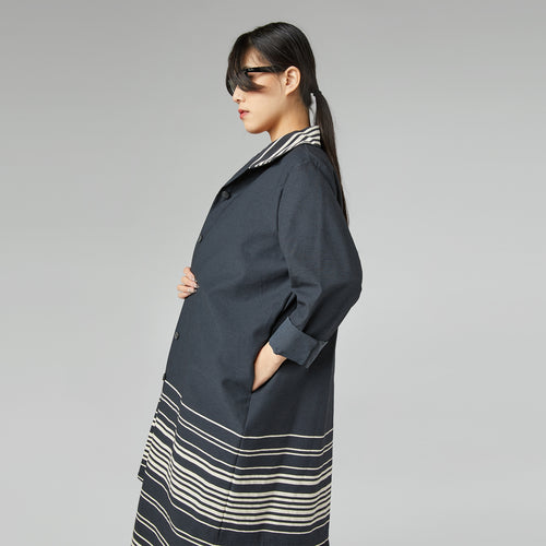 ASYMETRYCZNA PŁASZCZ W PASKI