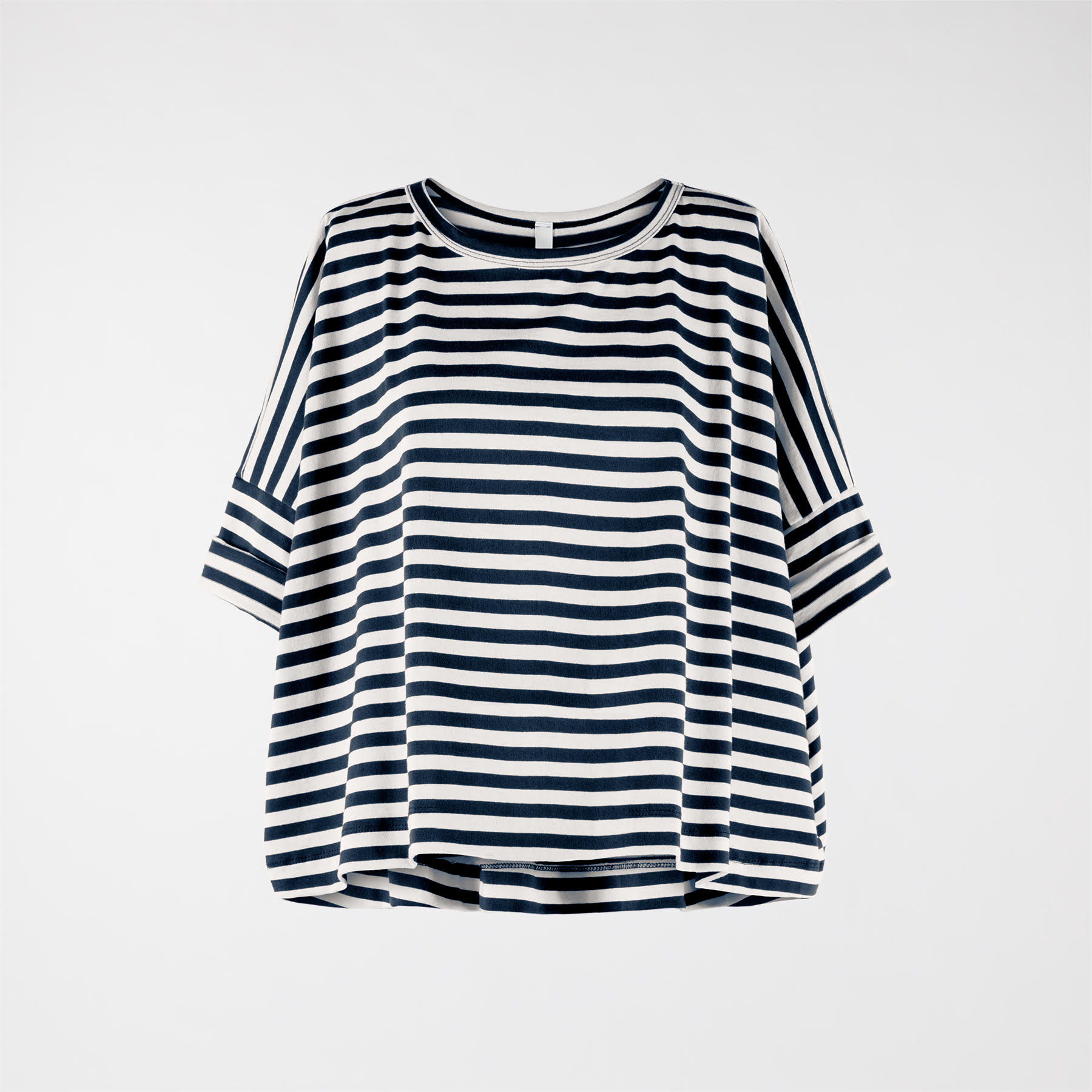 SUDADERA DE RAYAS SUELTAS